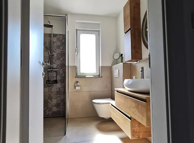 Ulike I Pini Apartment *