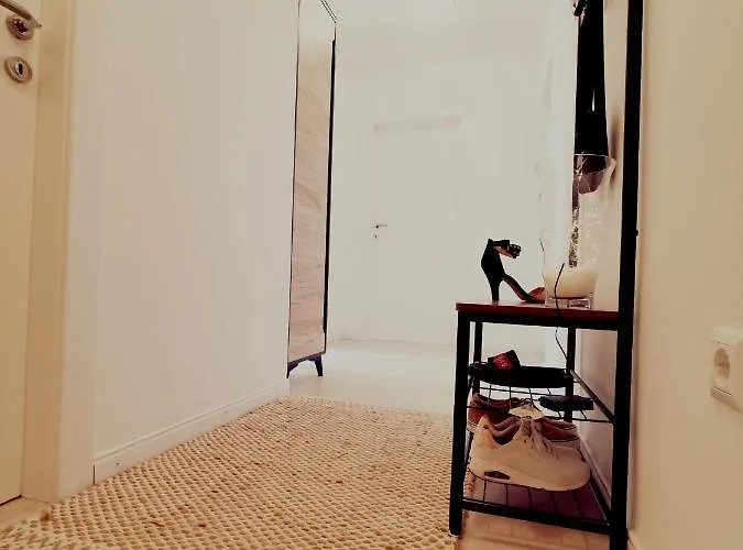 Ulike I Pini * פולה